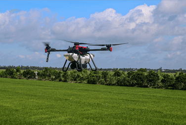 An XAG P100 drone equipped with spreading module was under mission