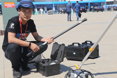 Tao and his equipment