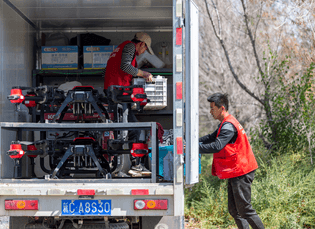 XAG crop protection team assembled in Xinjiang